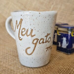 CANECA ONDULADA<br /> Meu Gato Minha Vida <br>Branco