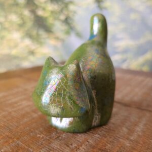 GATINHO DARTH<br>Verde furta-cor craquelê