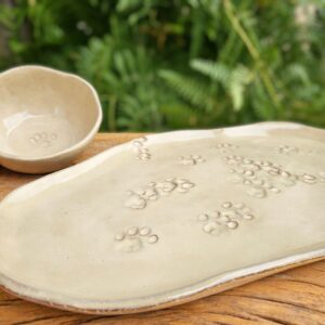 CONJUNTO TRAVESSA E BOWL<br />Patinhas da Piche<br />Areia